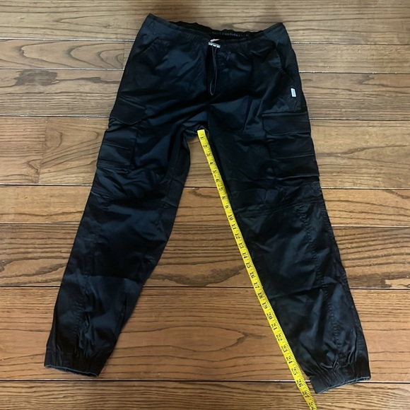 Jack & Jones mens JJIGORDON JUROSS CARGO AKM
BLACK Cargo Pants - Picture 8 of 16